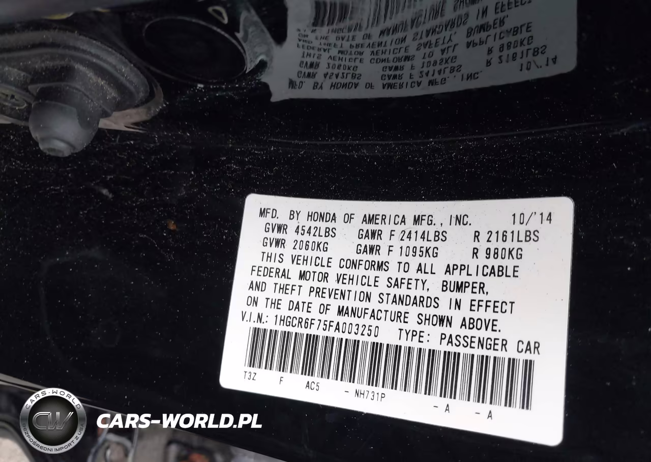 2015 Honda Accord Hybrid Touring VIN:1HGCR6F75FA003250 - 9
