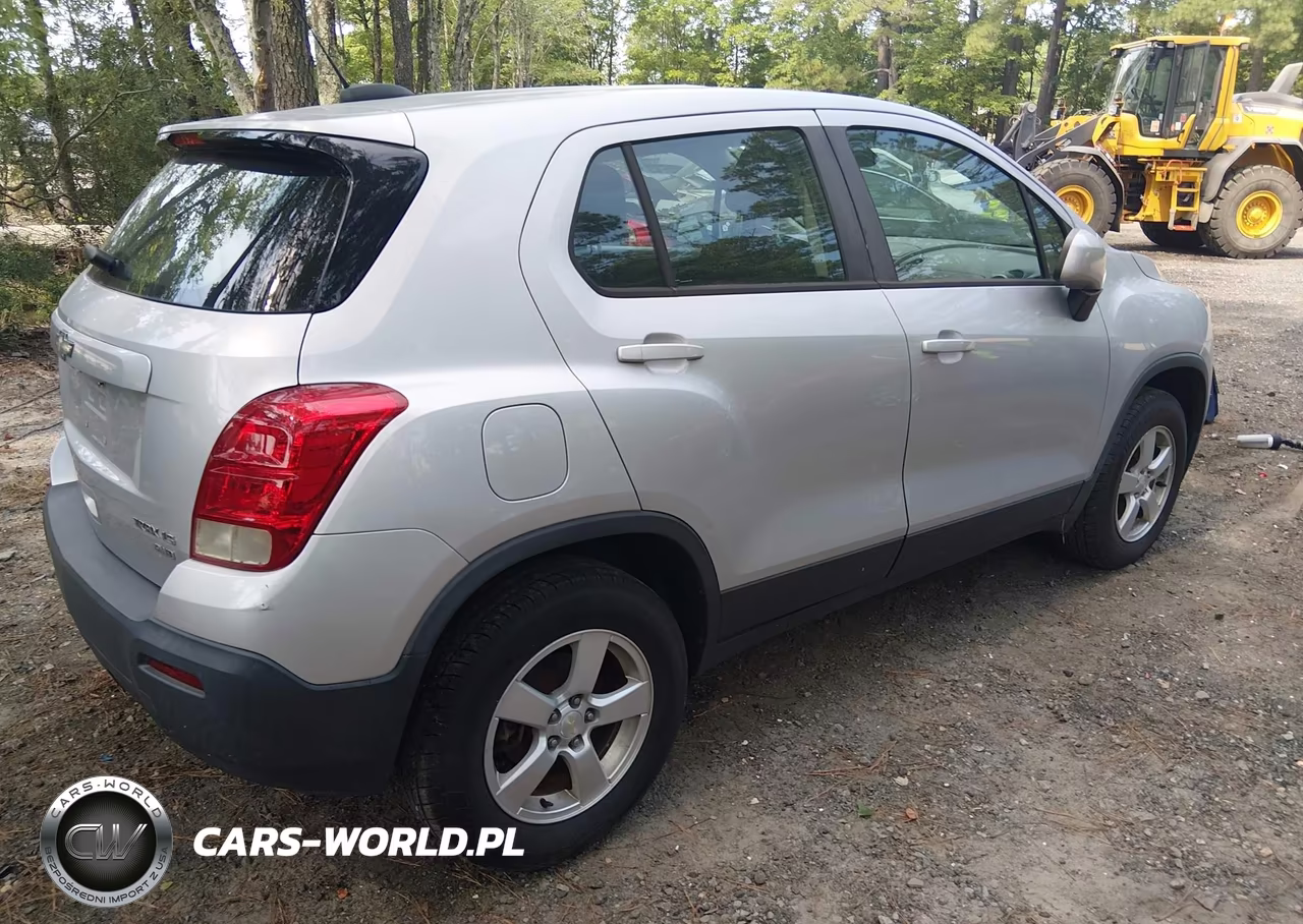 2016 Chevrolet Trax Ls VIN:3GNCJNSB0GL178937 - 4