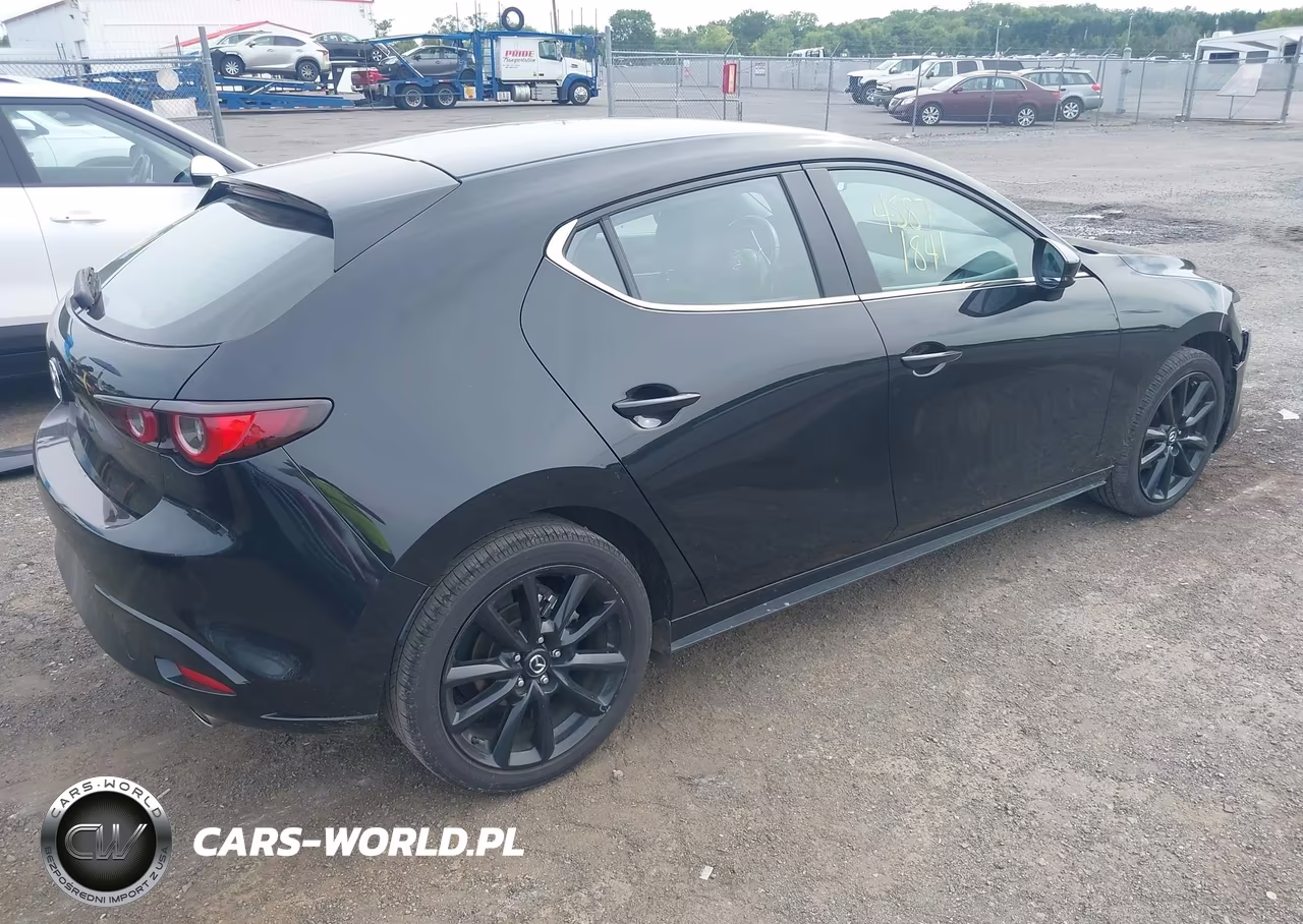2026 Mazda Mazda3 2.5 S Select Sport VIN:JM1BPAKL2T1853953 - 4
