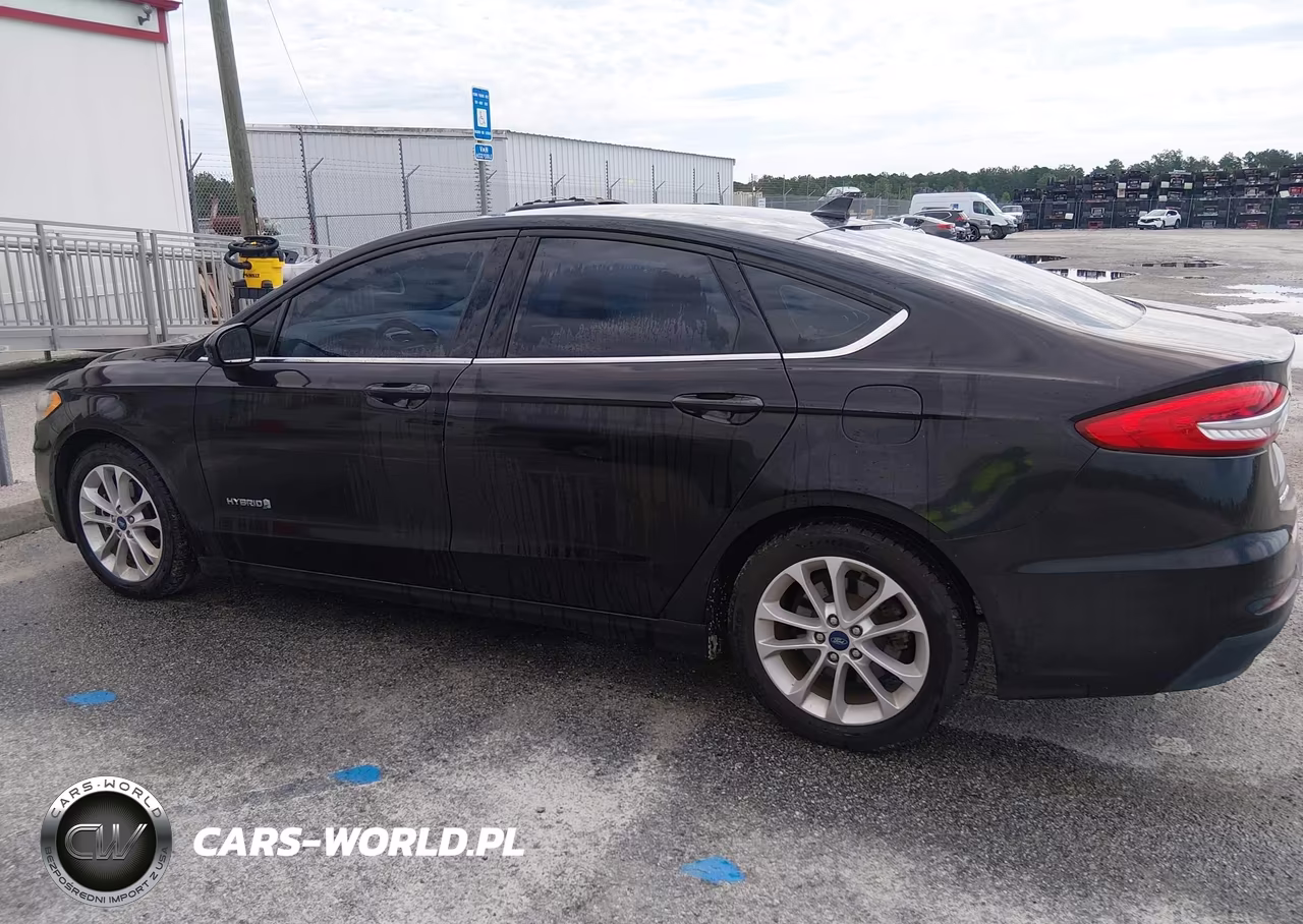 2019 Ford Fusion Hybrid Se VIN:3FA6P0LU1KR258640 - 17