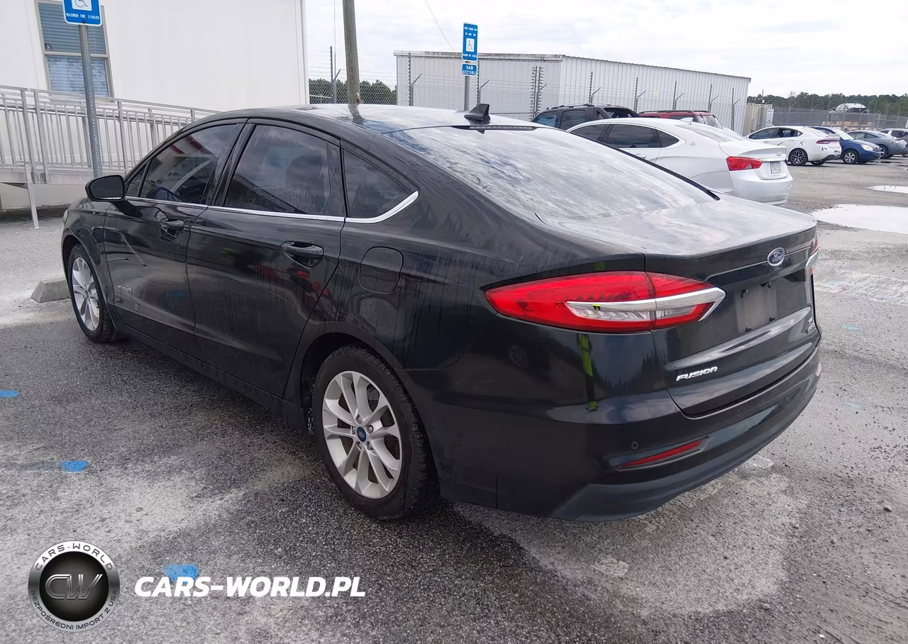 2019 Ford Fusion Hybrid Se VIN:3FA6P0LU1KR258640 - 3