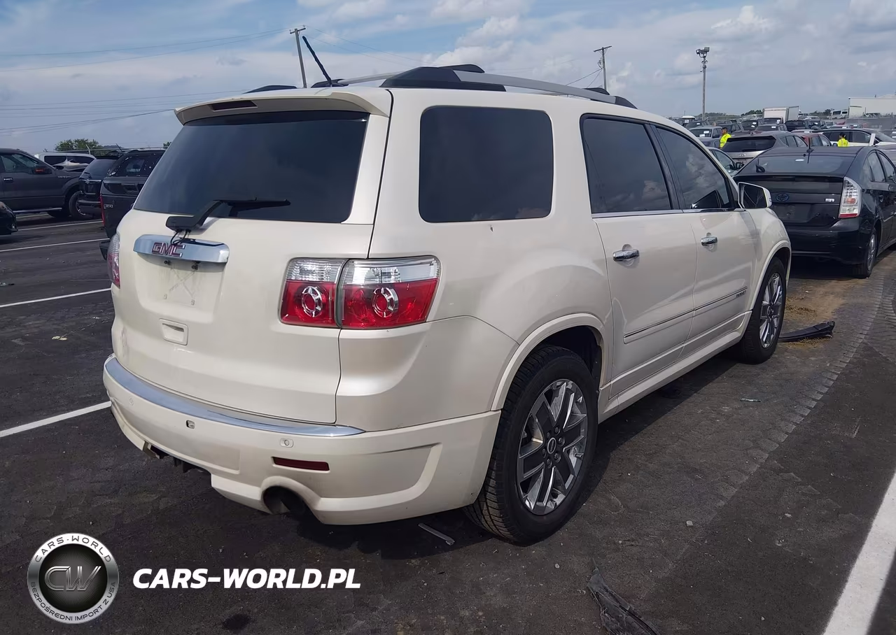 2012 GMC Acadia Denali VIN:1GKKRTED8CJ202924 - 4
