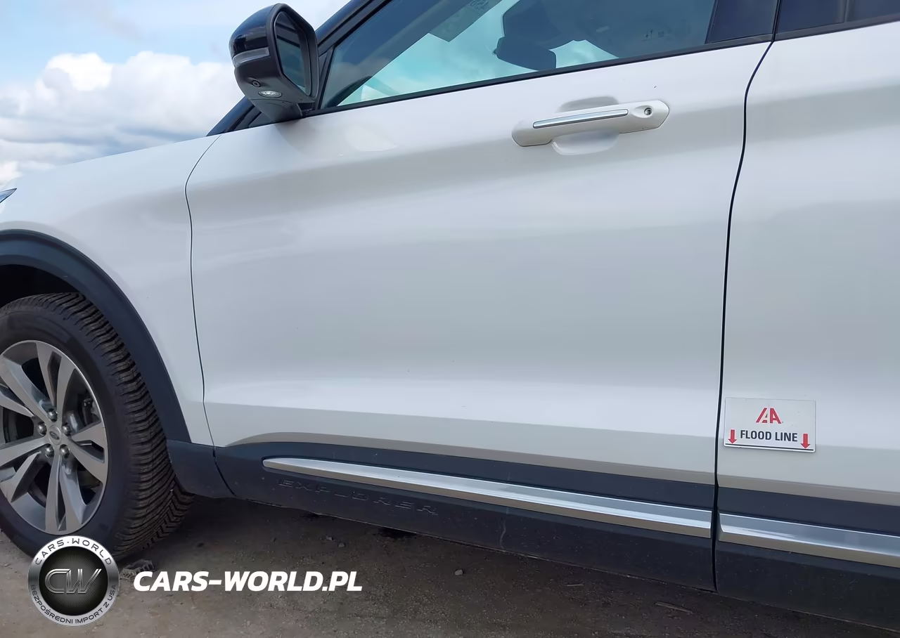 2020 Ford Explorer Platinum VIN:1FM5K8HCXLGA07137 - 12