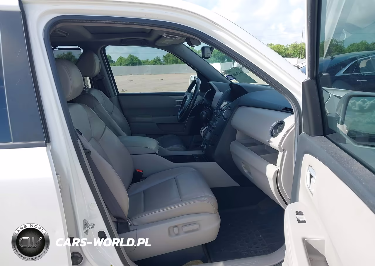 2014 Honda Pilot Touring VIN:5FNYF3H98EB008698 - 5