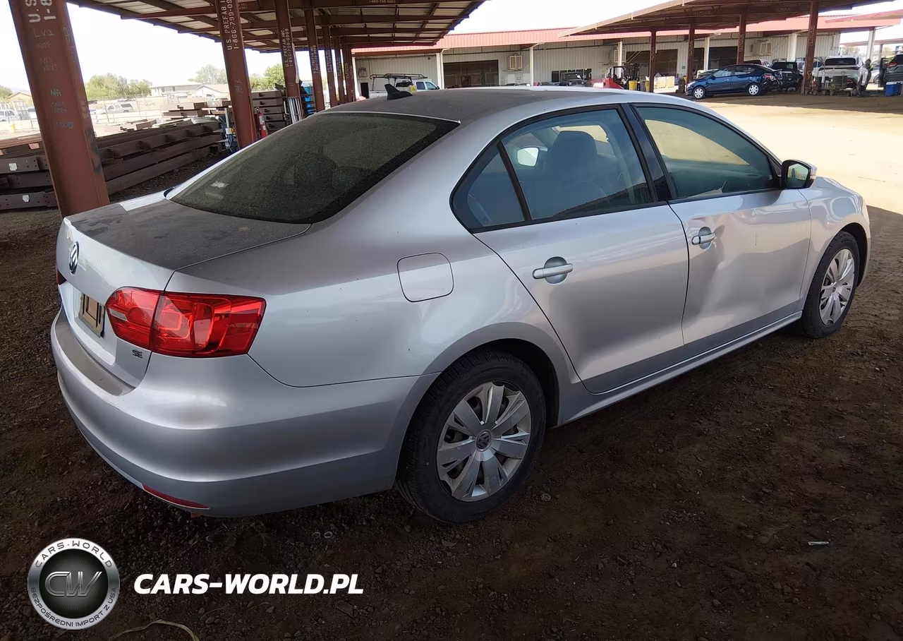 2014 Volkswagen Jetta 1.8T Se VIN:3VWD17AJ7EM279706 - 4