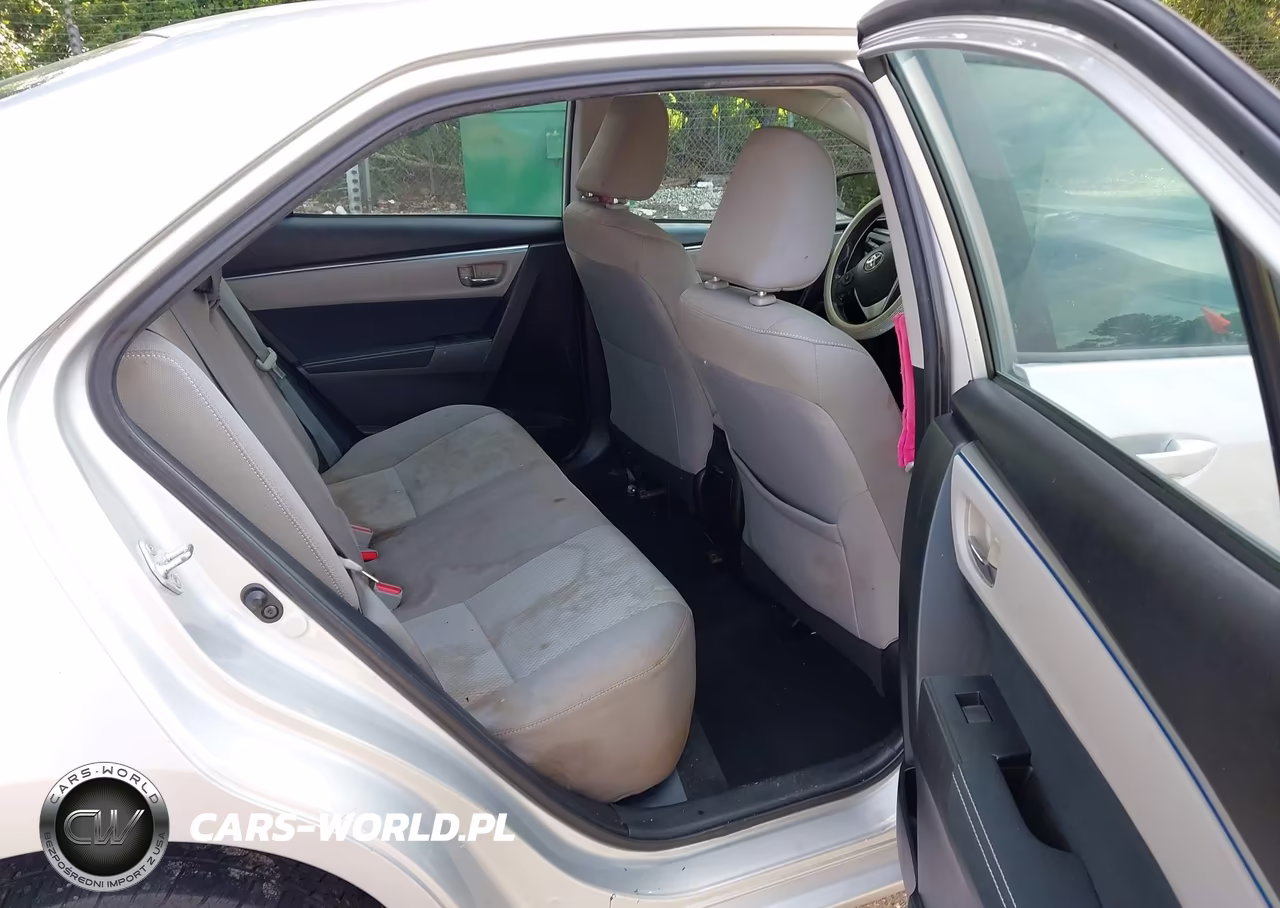 2016 Toyota Corolla Le VIN:5YFBURHE3GP426587 - 8