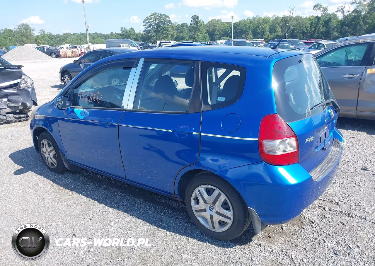 2007 Honda Fit VIN:JHMGD38407S017423 - 3