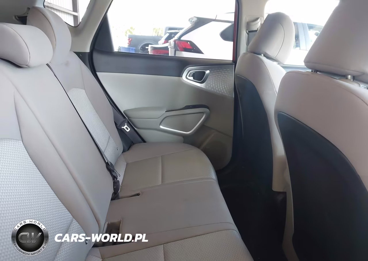 2022 Kia Soul Lx VIN:KNDJ23AU4N7178011 - 8