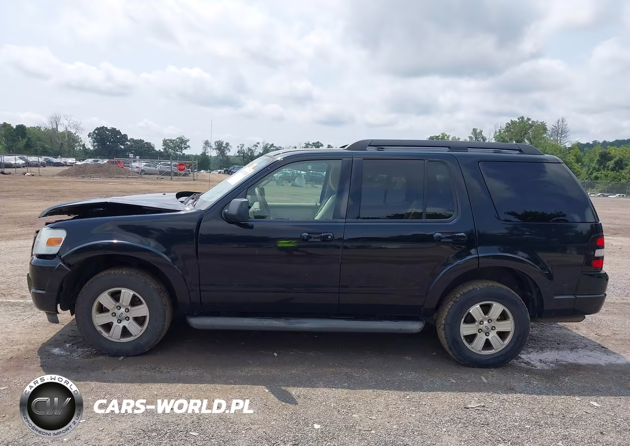 2010 Ford Explorer Xlt VIN:1FMEU7DE8AUA66097 - 14
