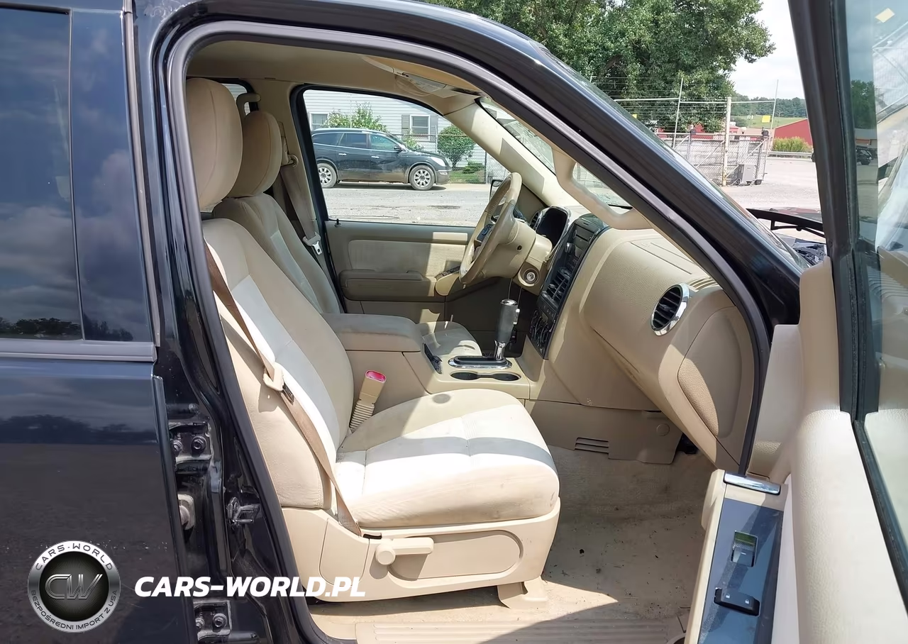 2010 Ford Explorer Xlt VIN:1FMEU7DE8AUA66097 - 5