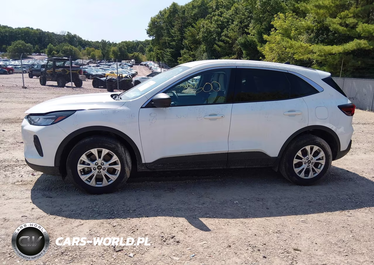 2023 Ford Escape Active VIN:1FMCU9GN3PUA55127 - 17