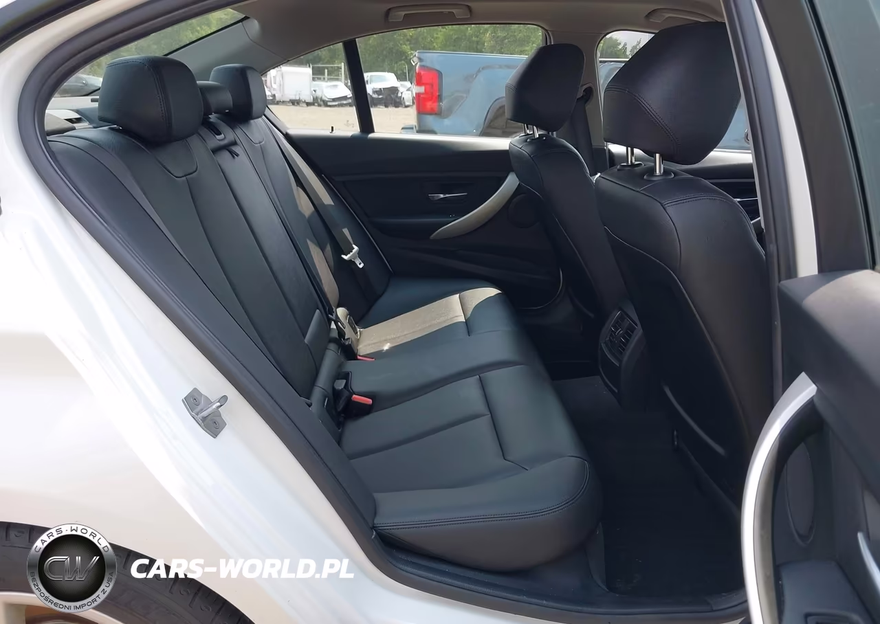 2018 BMW 320I VIN:WBA8A9C50JAH12970 - 8