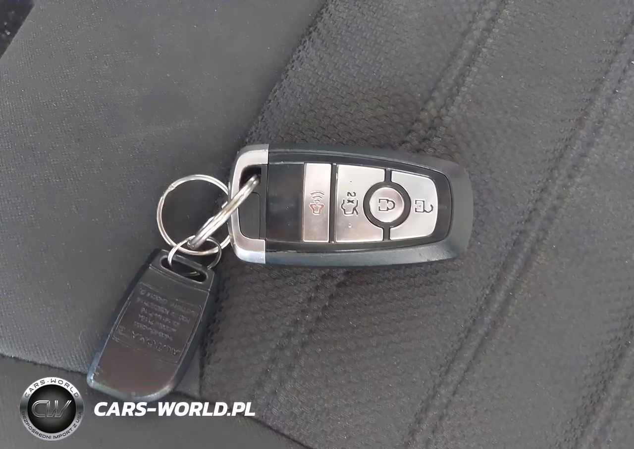 2018 Ford Fusion Se VIN:3FA6P0HD8JR282912 - 11