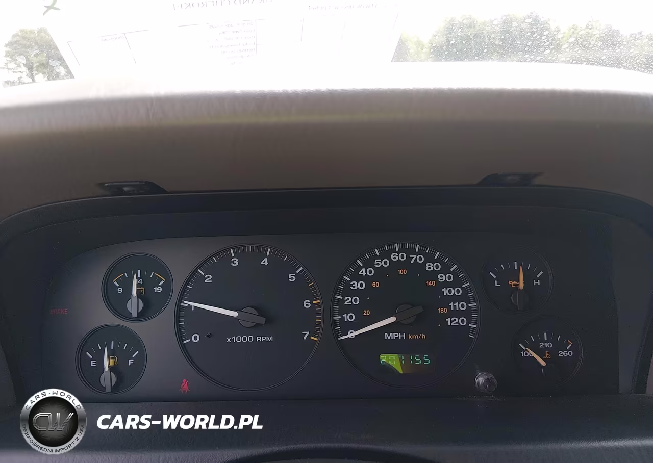 2004 Jeep Grand Cherokee Laredo VIN:1J4GW48S54C318799 - 7
