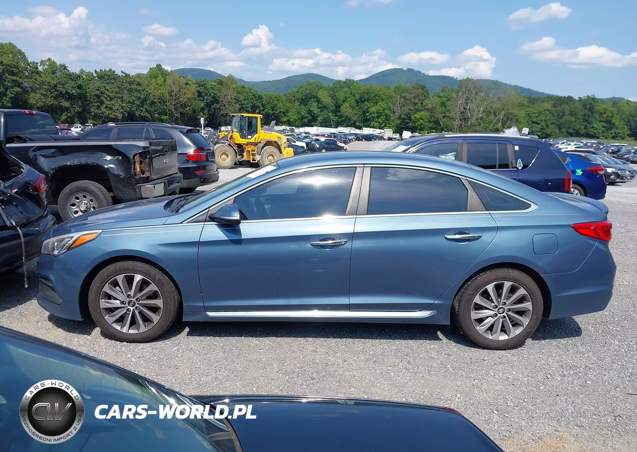 2017 Hyundai Sonata Sport VIN:5NPE34AF6HH519141 - 15
