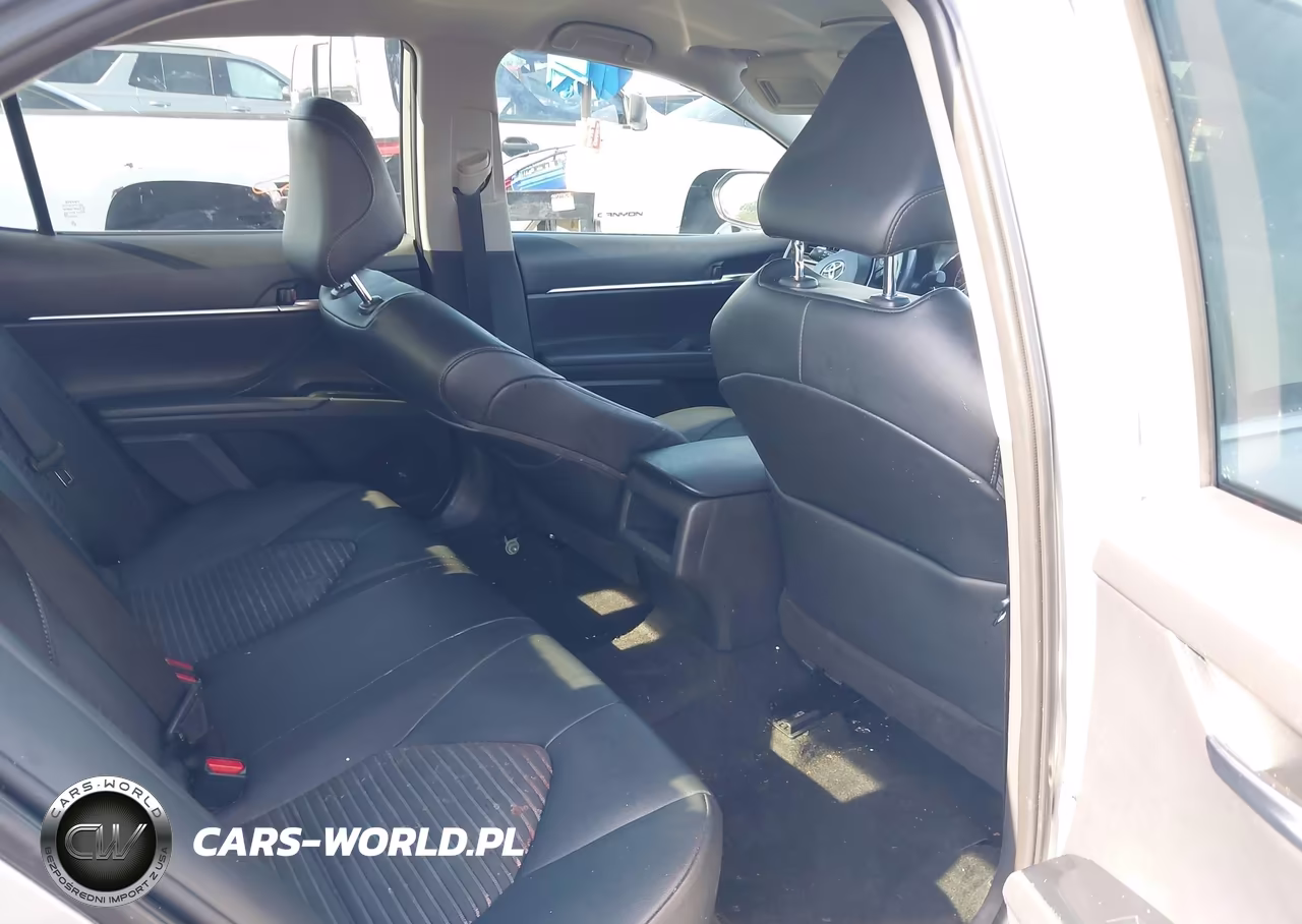 2020 Toyota Camry Se VIN:4T1M11AK0LU881621 - 8