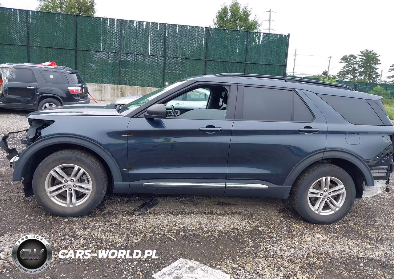 2022 Ford Explorer Xlt VIN:1FMSK8DH0NGA12564 - 14