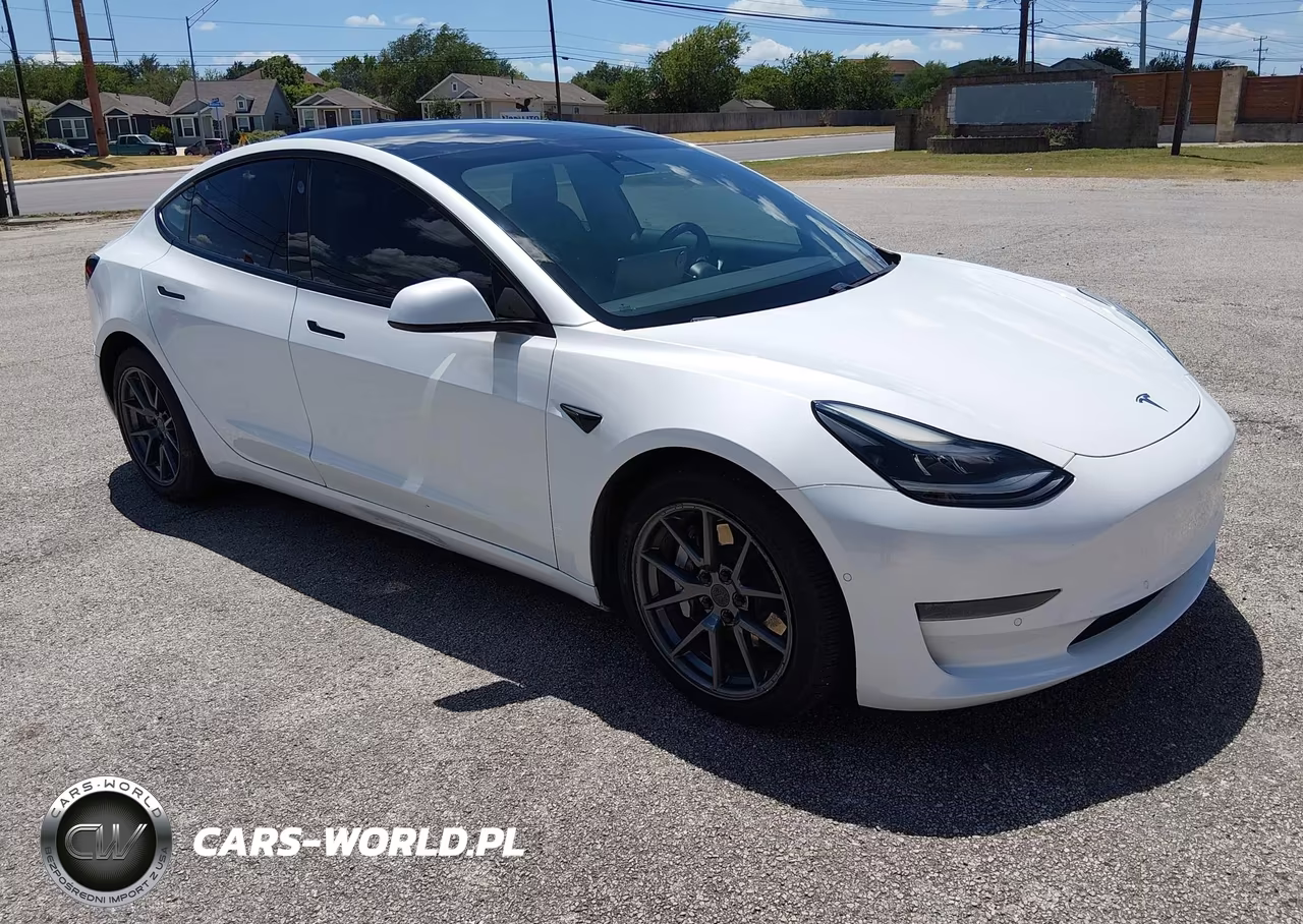2021 Tesla Model 3 Standard Range Plus Rear-Wheel Drive – zdjęcie 1 z 20