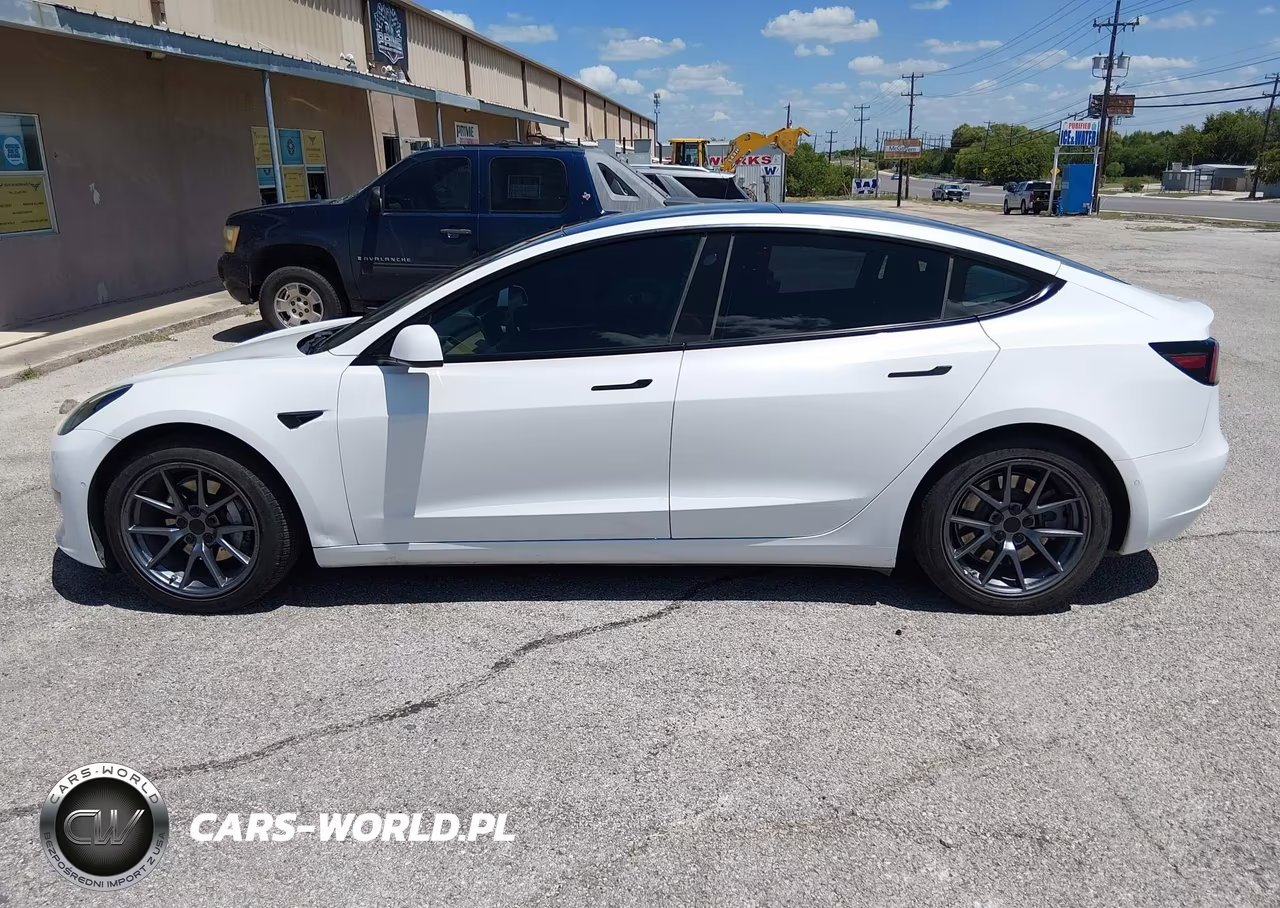 2021 Tesla Model 3 Standard Range Plus Rear-Wheel Drive VIN:5YJ3E1EA3MF962631 - 14