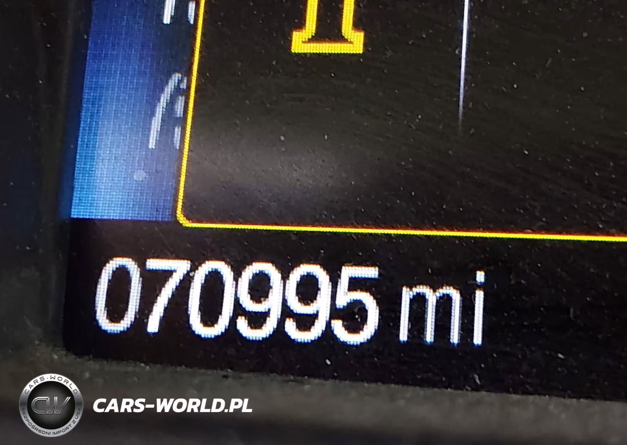 2017 Ford Escape Se VIN:1FMCU0G91HUD95831 - 15