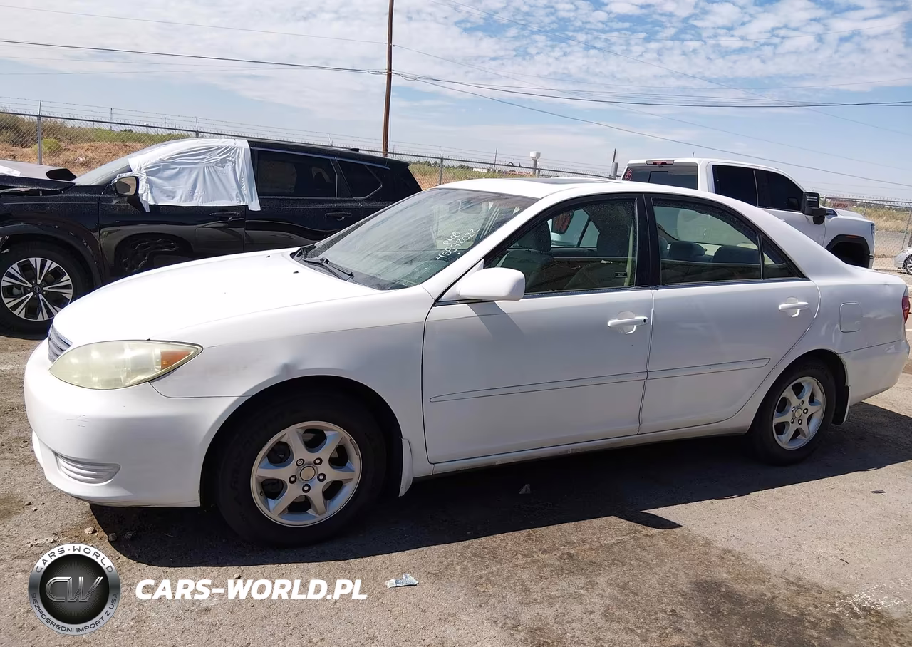 2006 Toyota Camry Le VIN:4T1BE32K66U696483 - 14
