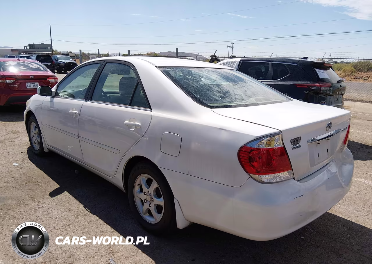 2006 Toyota Camry Le VIN:4T1BE32K66U696483 - 3