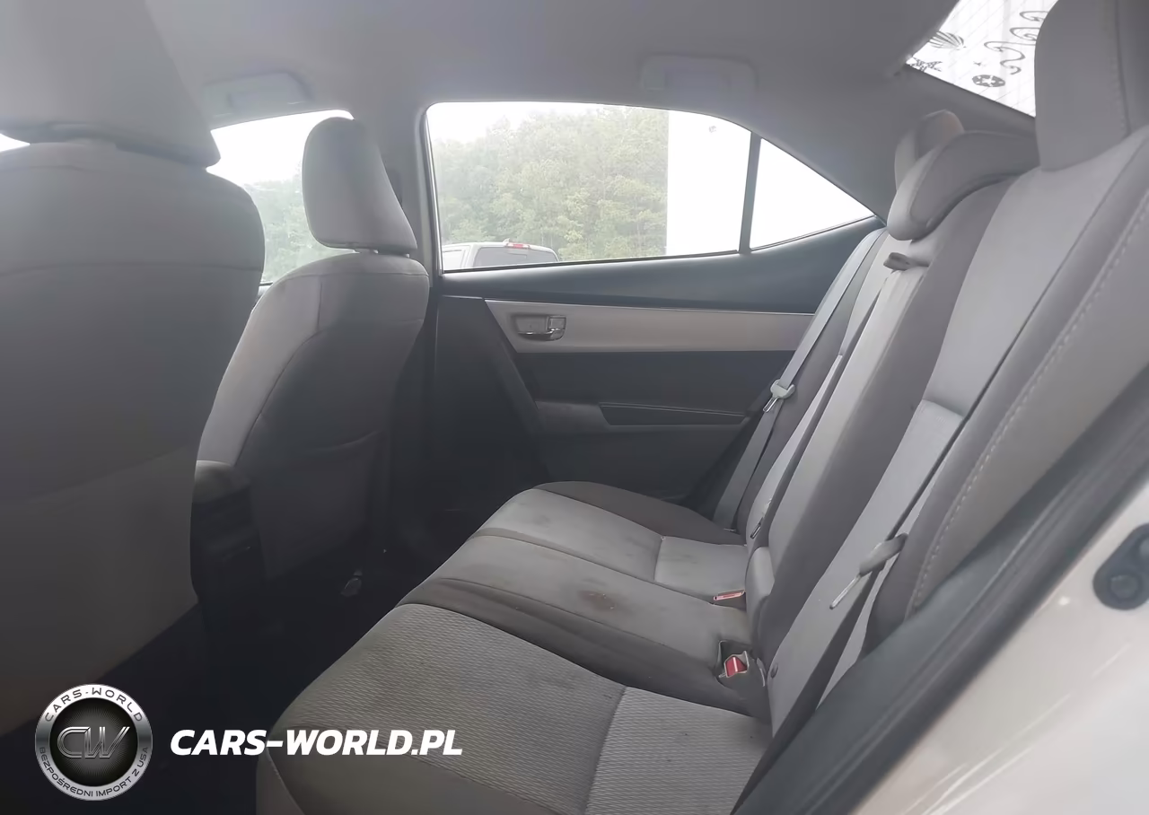 2017 Toyota Corolla Le VIN:5YFBURHE2HP654033 - 8
