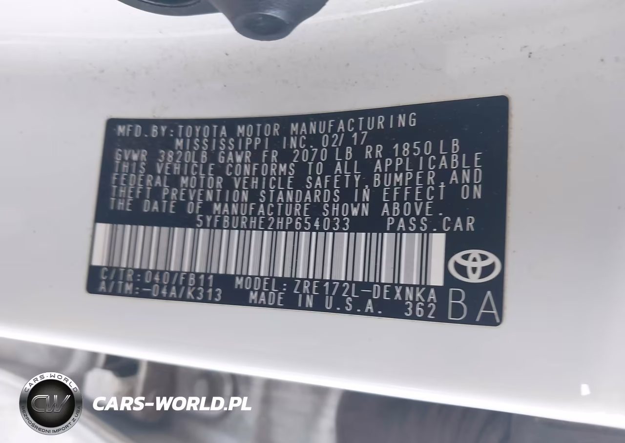 2017 Toyota Corolla Le VIN:5YFBURHE2HP654033 - 9