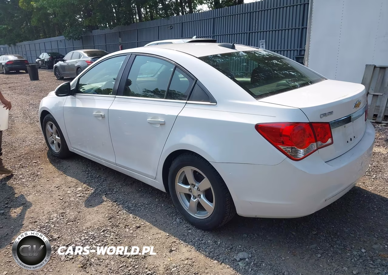 2016 Chevrolet Cruze Limited 1Lt Auto VIN:1G1PE5SB2G7116693 - 3