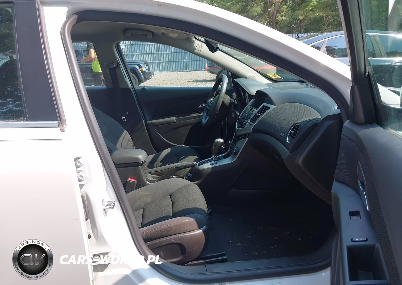 2016 Chevrolet Cruze Limited 1Lt Auto VIN:1G1PE5SB2G7116693 - 5