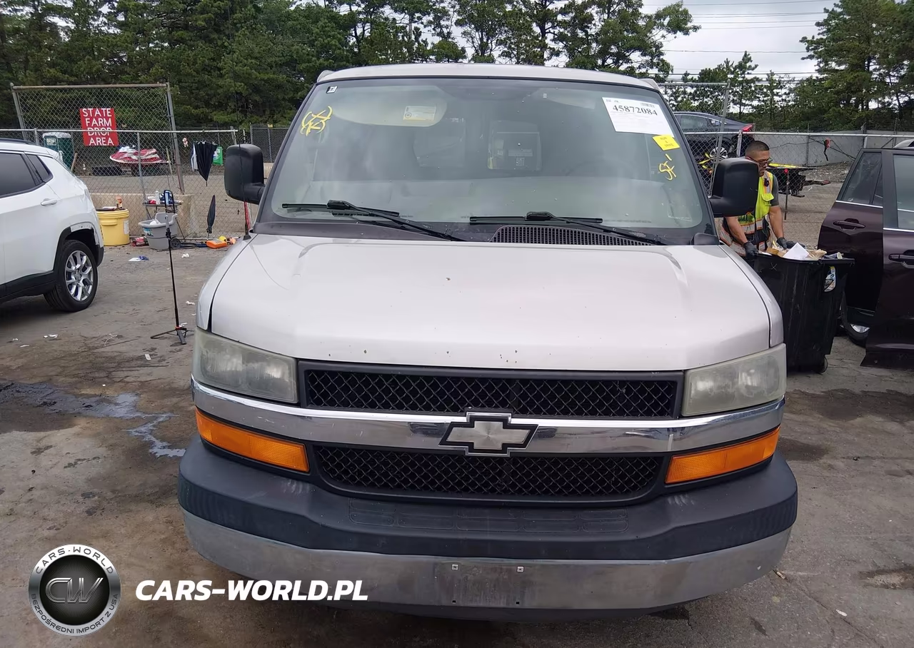 2005 Chevrolet Express Passenger VIN:1GNFG15T151263198 - 12
