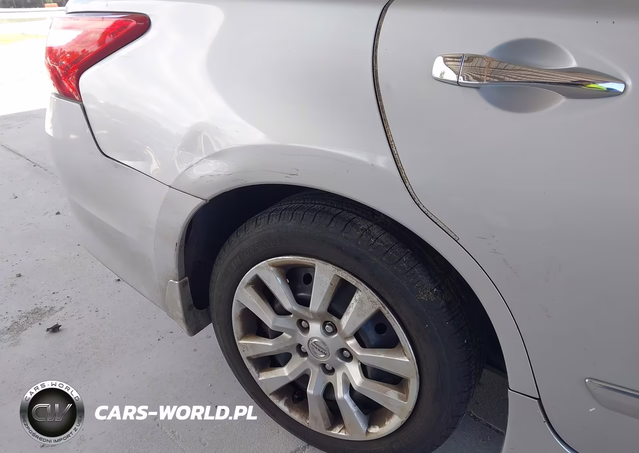 2016 Nissan Altima 2.5 VIN:1N4AL3AP7GN380787 - 13