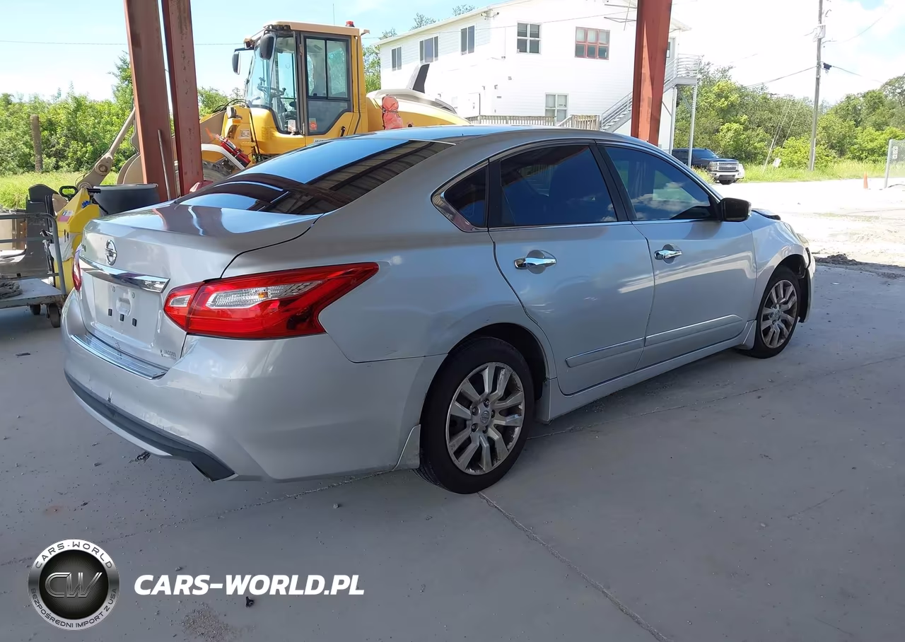 2016 Nissan Altima 2.5 VIN:1N4AL3AP7GN380787 - 4
