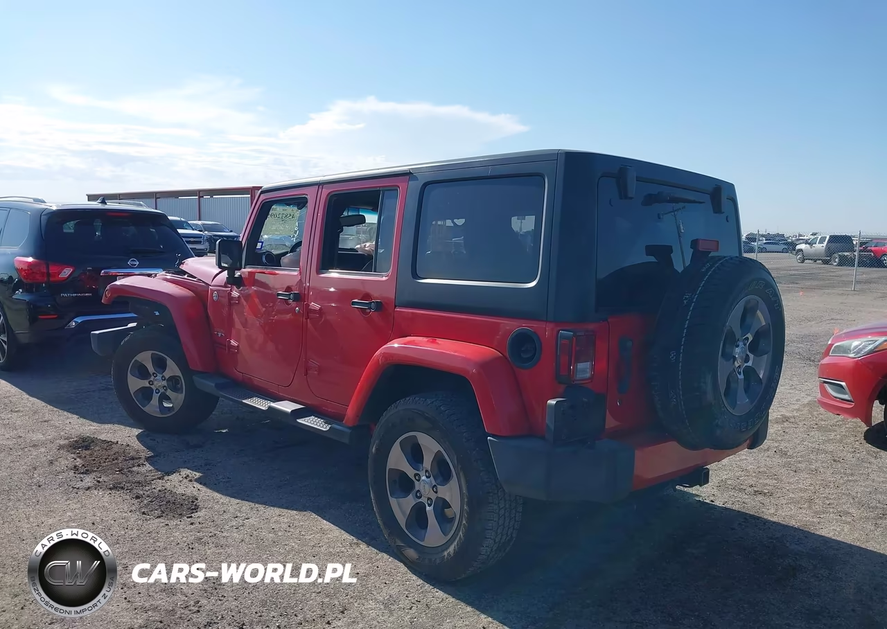 2016 Jeep Wrangler Unlimited Sahara VIN:1C4HJWEGXGL183988 - 3