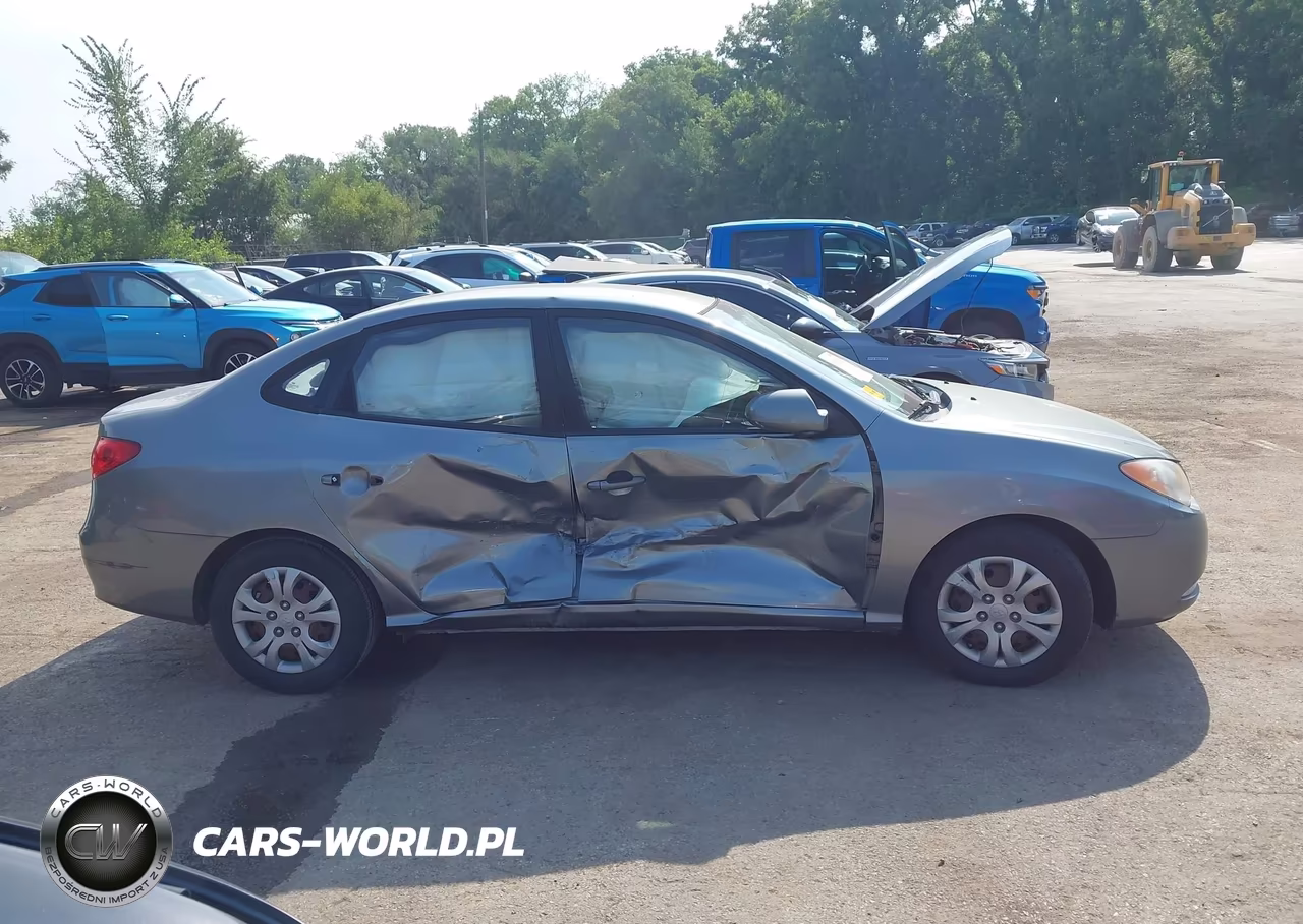 2009 Hyundai Elantra Gls VIN:KMHDU46DX9U806629 - 13