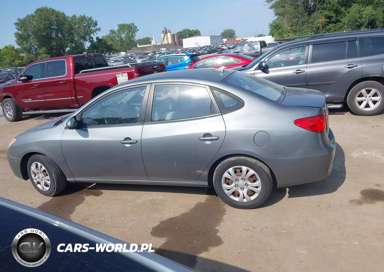 2009 Hyundai Elantra Gls VIN:KMHDU46DX9U806629 - 14