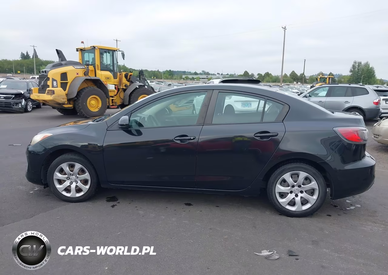 2012 Mazda Mazda3 I Sport VIN:JM1BL1UG4C1525333 - 14