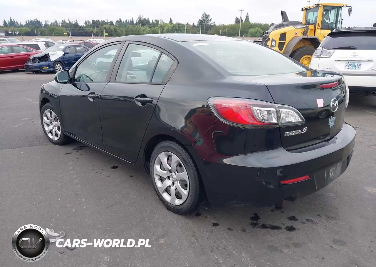 2012 Mazda Mazda3 I Sport VIN:JM1BL1UG4C1525333 - 3