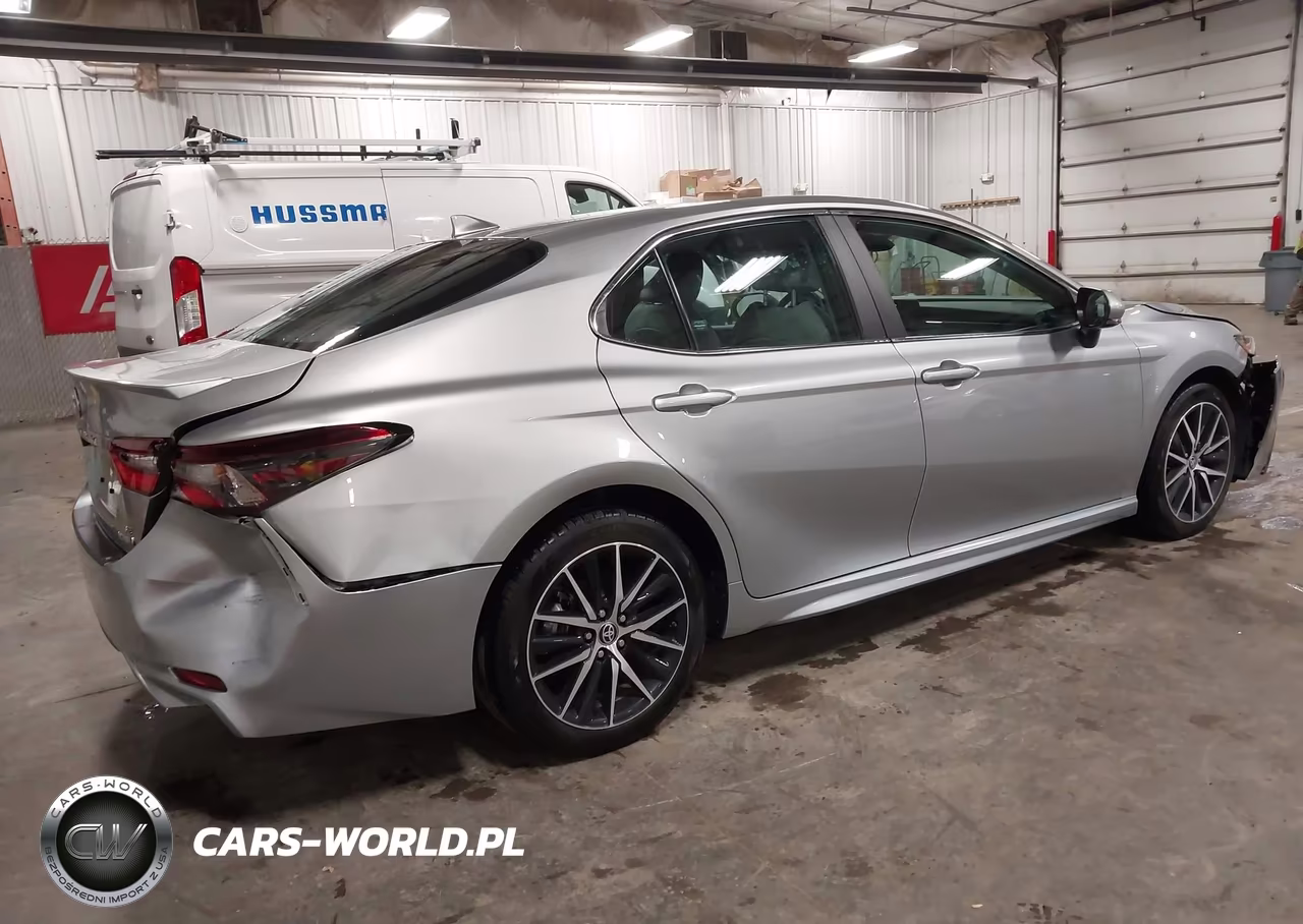 2024 Toyota Camry Hybrid Se VIN:4T1G31AK0RU066402 - 4