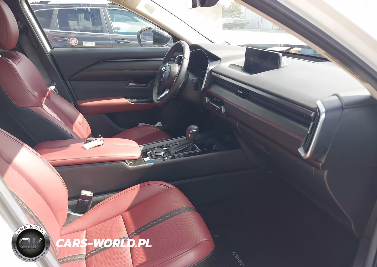 2025 Mazda Cx-50 Hybrid Premium Package VIN:7MMVAADW1SN132844 - 5