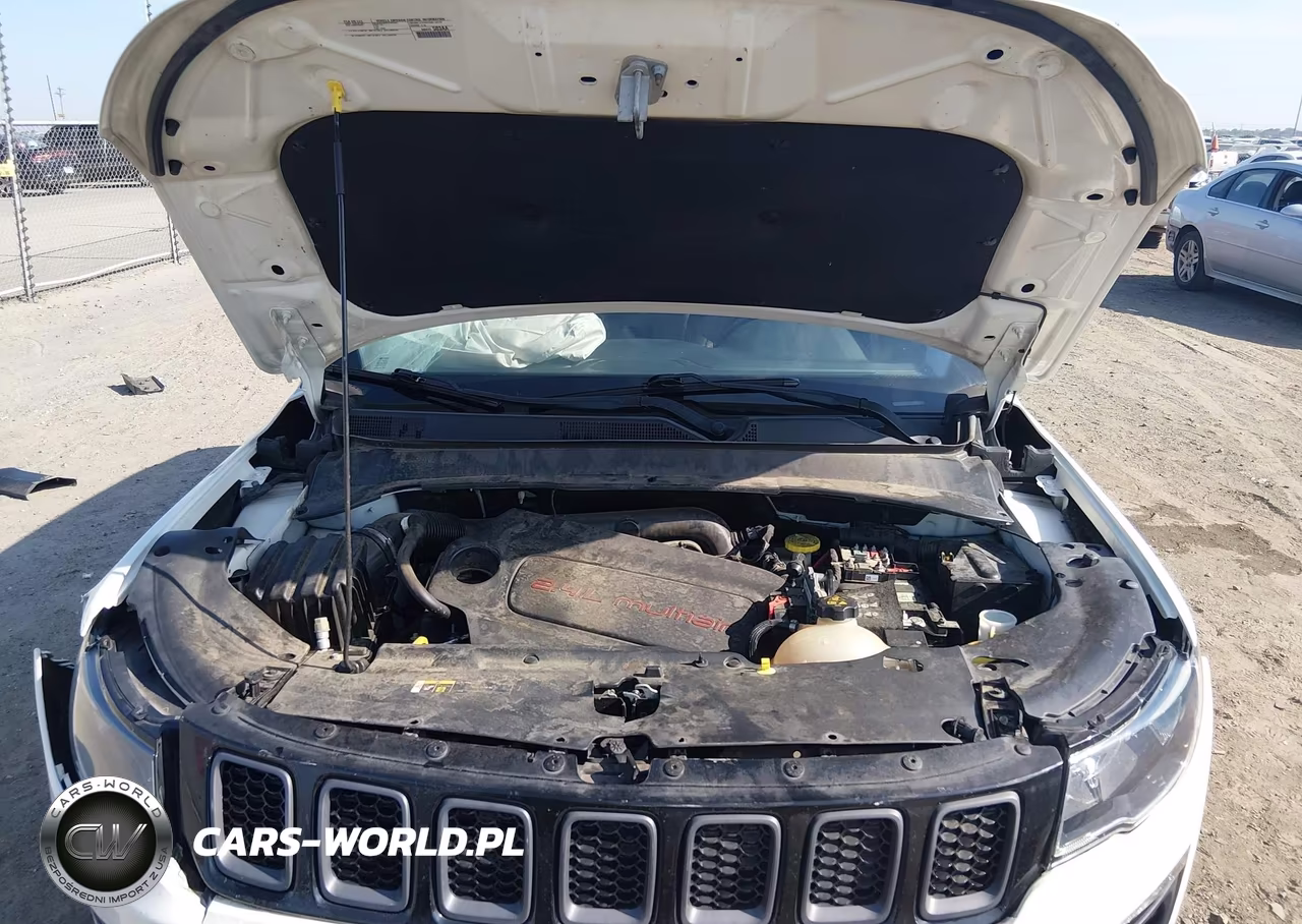 2020 Jeep Compass Trailhawk 4X4 VIN:3C4NJDDBXLT195666 - 10