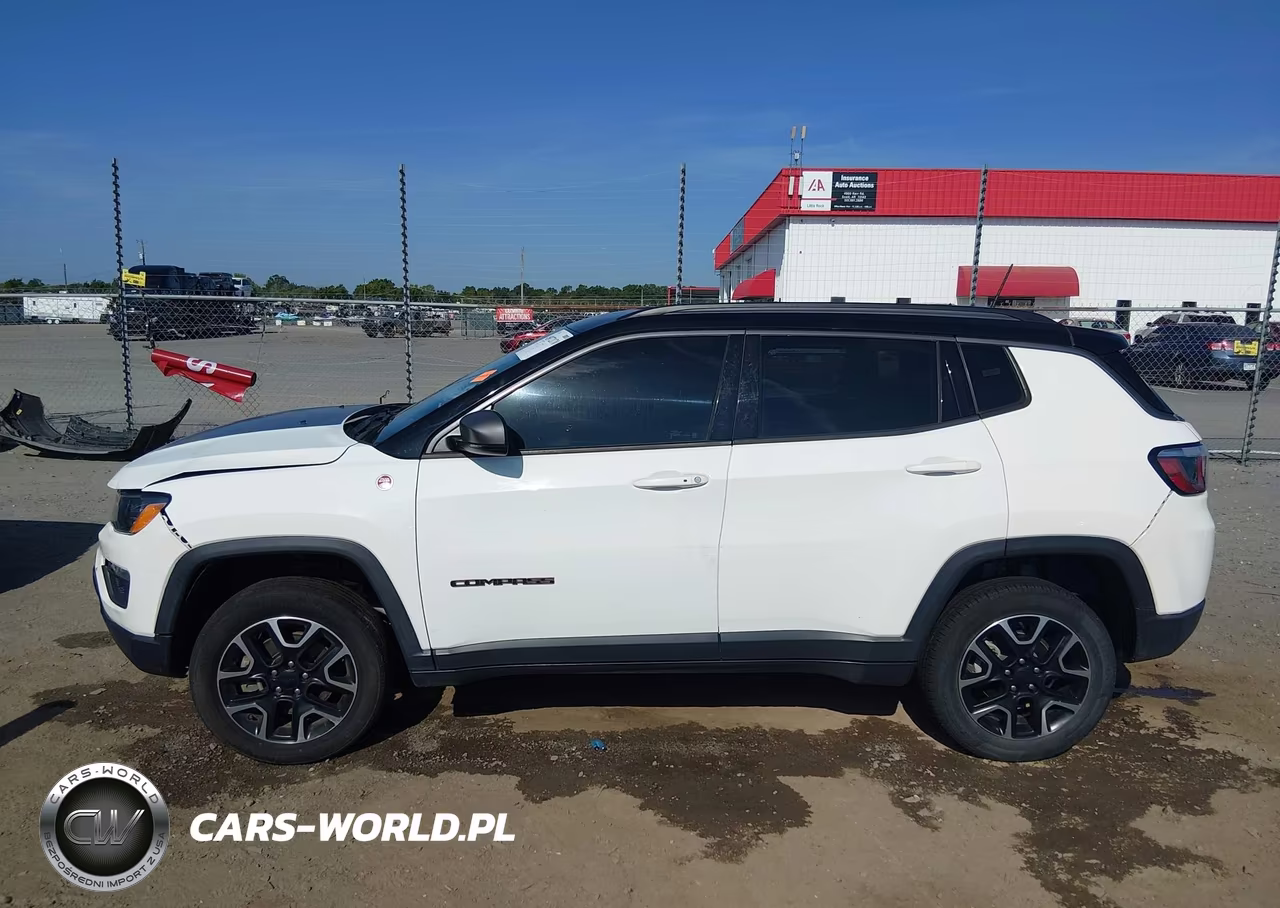 2020 Jeep Compass Trailhawk 4X4 VIN:3C4NJDDBXLT195666 - 15