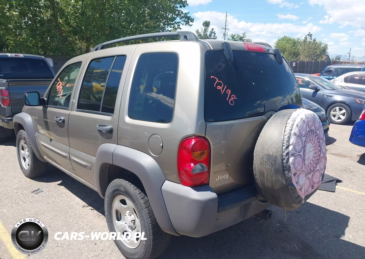2004 Jeep Liberty Sport VIN:1J4GL48K54W146359 - 3