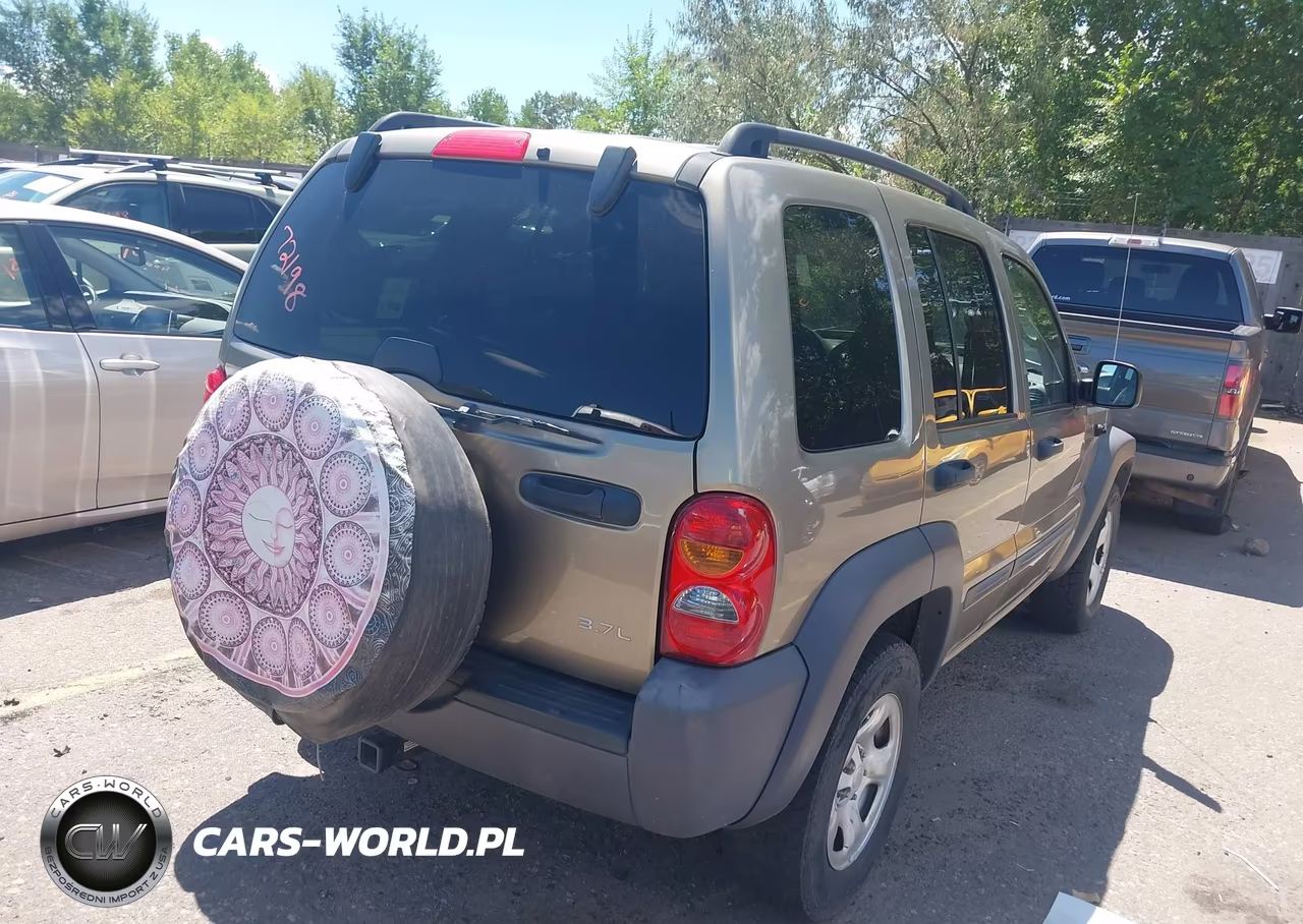 2004 Jeep Liberty Sport VIN:1J4GL48K54W146359 - 4