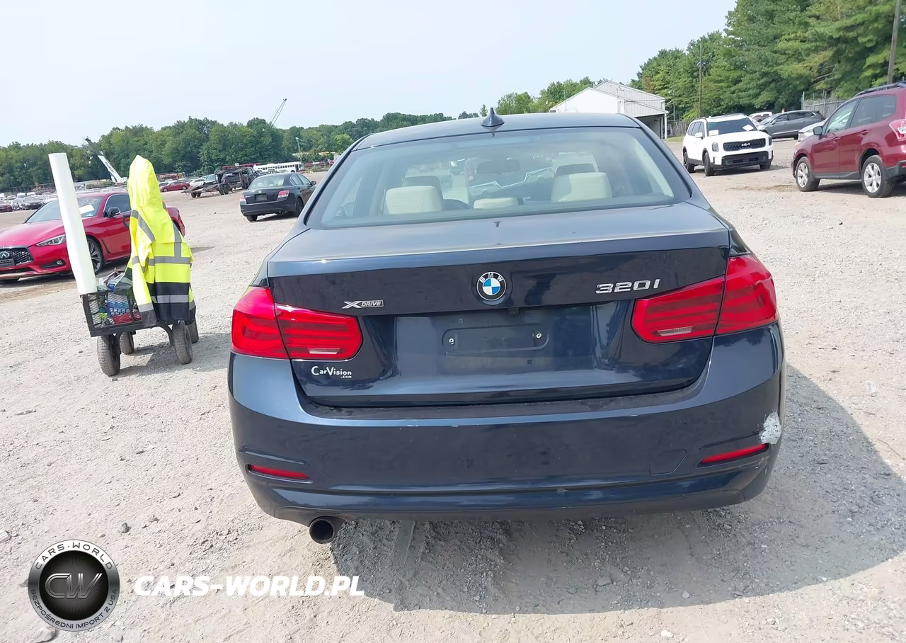 2017 BMW 320I xDrive VIN:WBA8A3C37HA067270 - 17