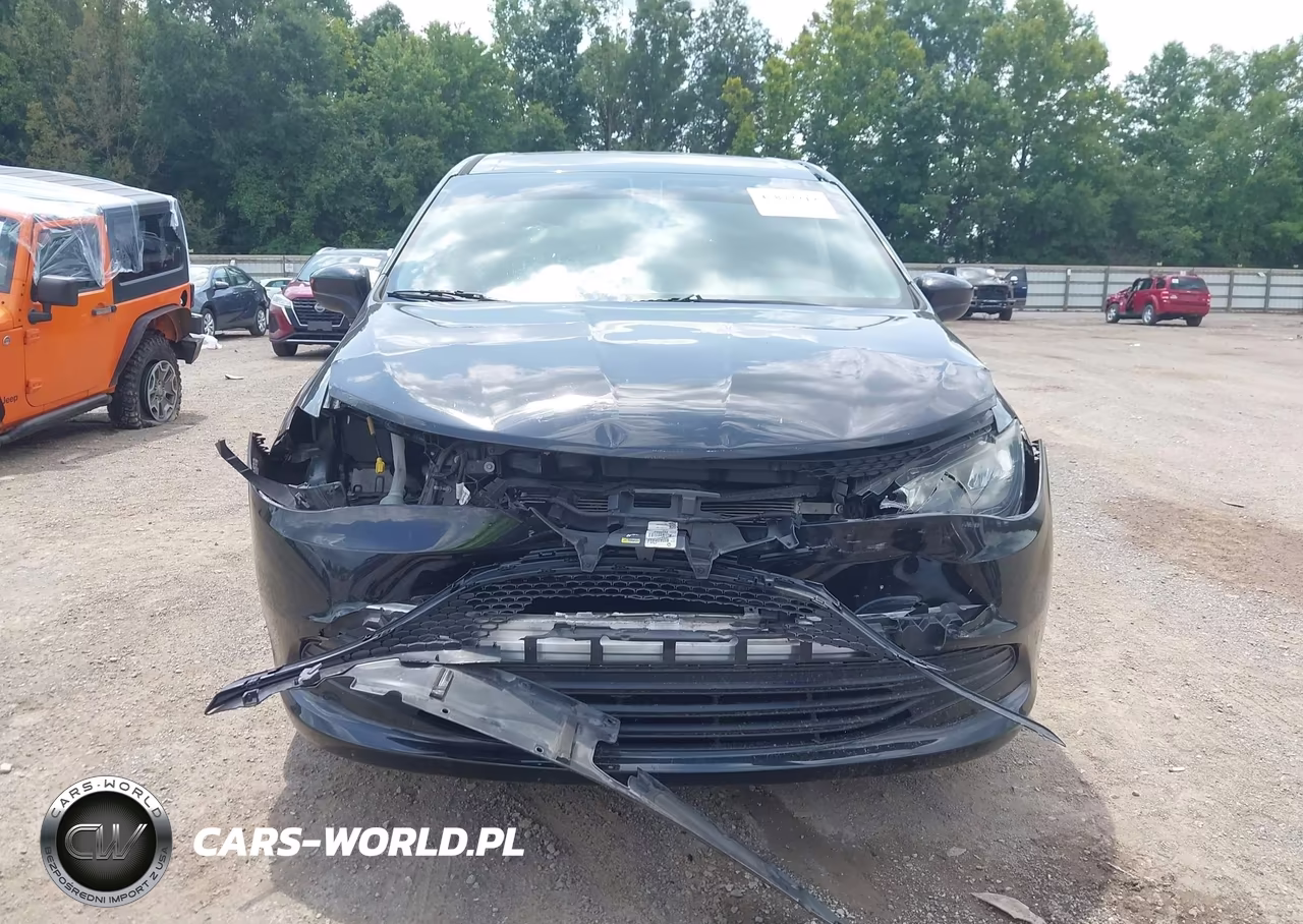 2019 Chrysler Pacifica L VIN:2C4RC1AG1KR708492 - 6