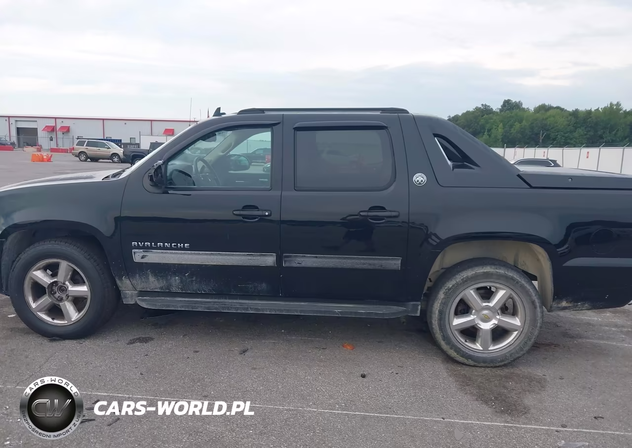 2013 Chevrolet Avalanche Lt VIN:3GNTKFE71DG119751 - 14