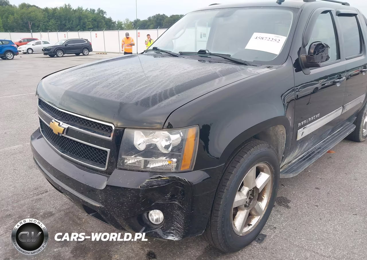 2013 Chevrolet Avalanche Lt VIN:3GNTKFE71DG119751 - 17