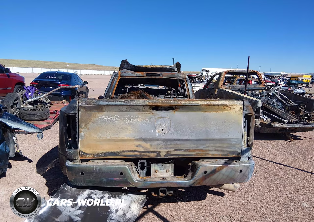 2011 Ram Ram 3500 Laramie VIN:3D73Y4CL7BG506495 - 8