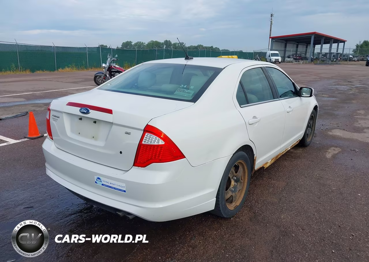 2011 Ford Fusion Se VIN:3FAHP0HA6BR269219 - 4